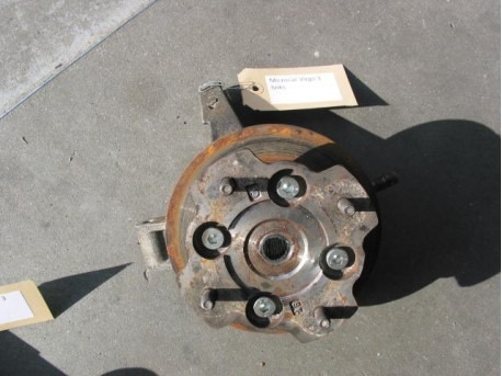 Brake disc with hub (without stub) to the right for Microcar Virgo