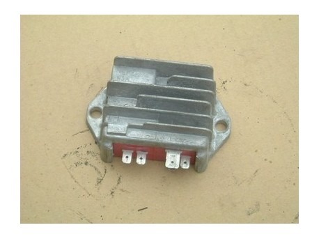 Voltage regulator 30 amp (Lombardini) Ligier Ambra