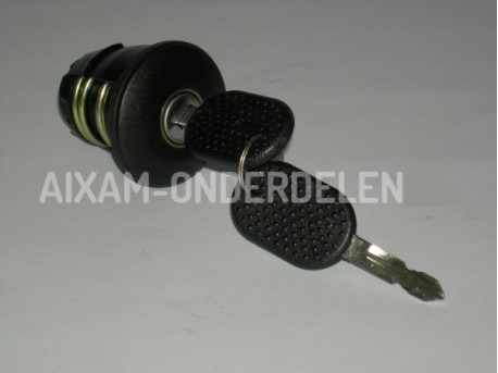 Fuel tank cap + lock Aixam