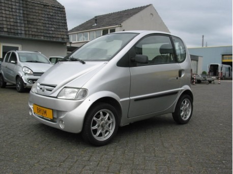 Bellier Divane RESTAURATION / ENGINE NOT RUNNING / 45 Brommobiel