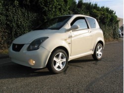 Bellier Jade beige 45 km Brommobiel