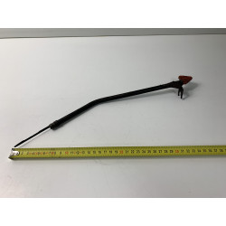 Oil dipstick is long (30 cm) Lombardini