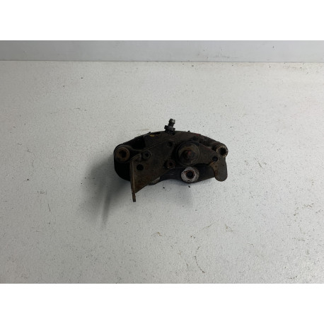 Remklauw links achter Microcar Virgo