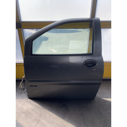 Portier links JDM Abaca