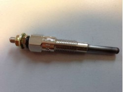 Glow plug Aixam brommobiel Kubota engine