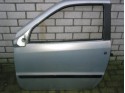 Porter left silver Microcar Virgo 3