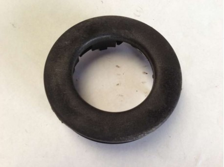 Fuel cap trim ring