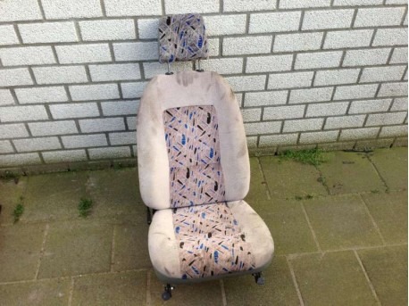 Chair right Ligier Nova